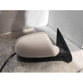 RETROVISOR DERECHO ELECTRICO