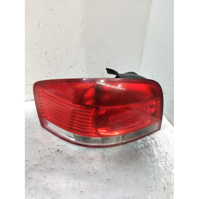 Recambio de piloto trasero izquierdo para audi a3 (8p1) 1.9 tdi referencia OEM IAM   2004