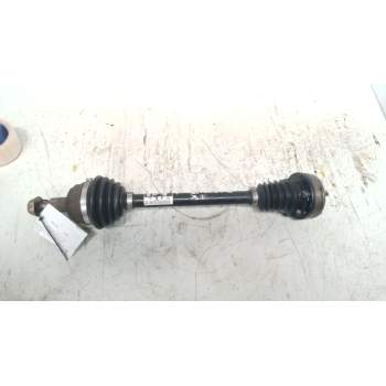 TRANSMISION DELANTERA IZQUIERDA 160407271Q 16G 2000