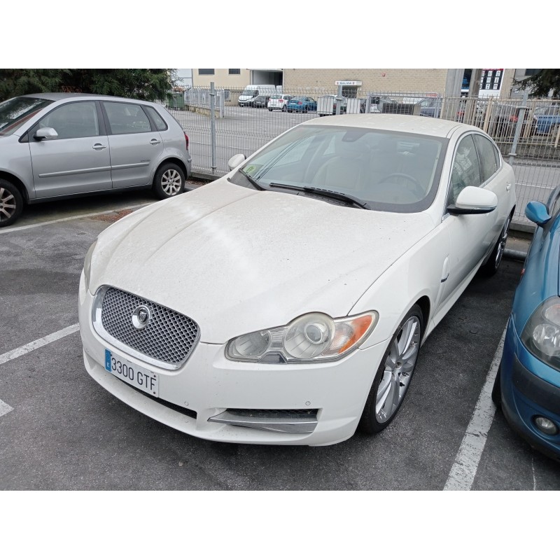 jaguar xf del año 2010