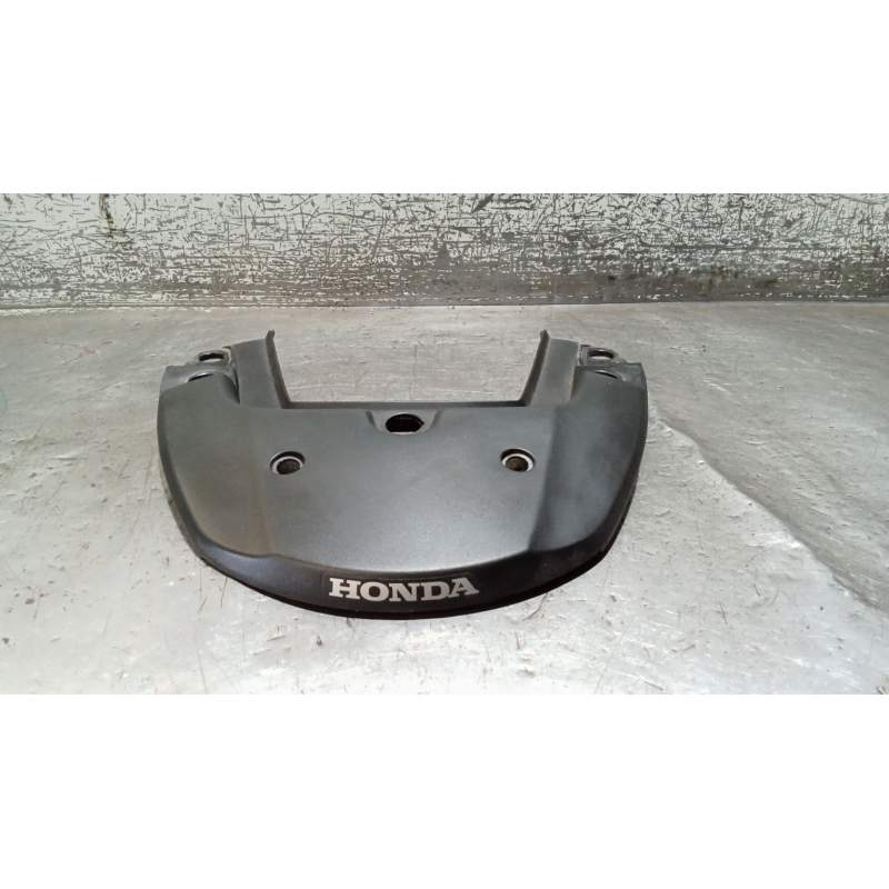 Recambio de moldura para honda cbf cbf 600 (pc43) referencia OEM IAM 77350MERAD000  COLIN