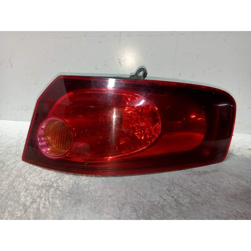 Recambio de piloto trasero derecho para fiat croma (194) 1.9 jtd 16v cat referencia OEM IAM   2005