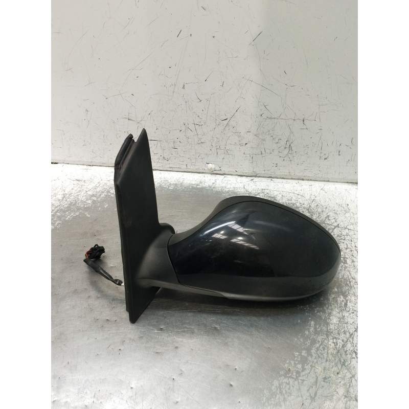 Recambio de retrovisor izquierdo para seat toledo iii (5p2) 2.0 tdi 16v referencia OEM IAM  ELÉCTRICO 2004