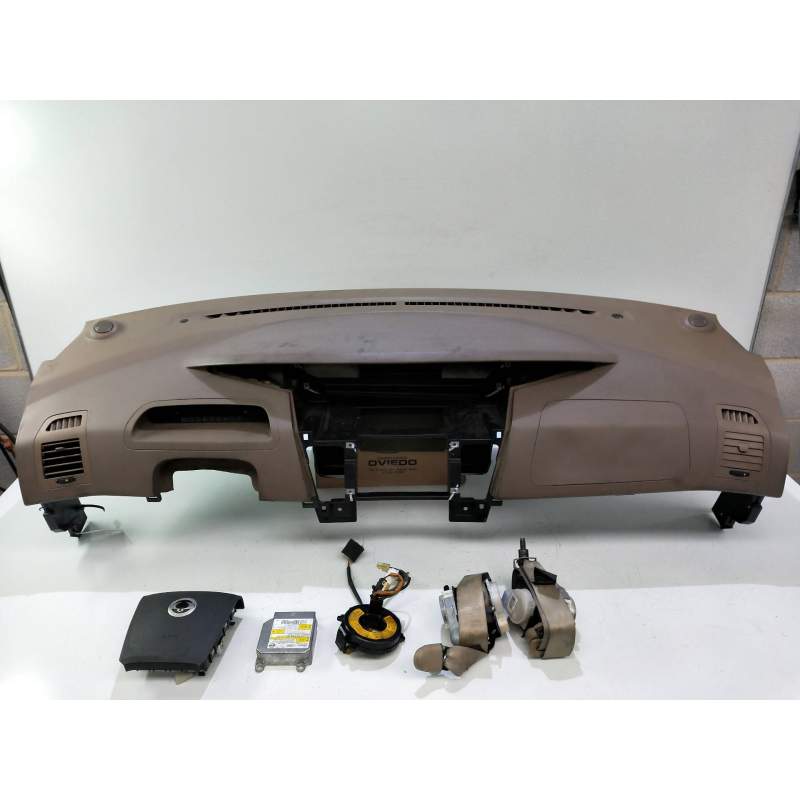 Recambio de kit airbag para ssangyong rodius 2.7 turbodiesel cat referencia OEM IAM   2005