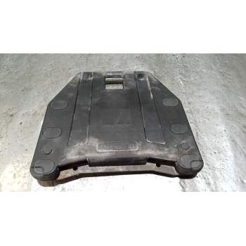 PORTAEQUIPAJES 08L42MCS80000L BASE MALETA SOPORTE MALETA