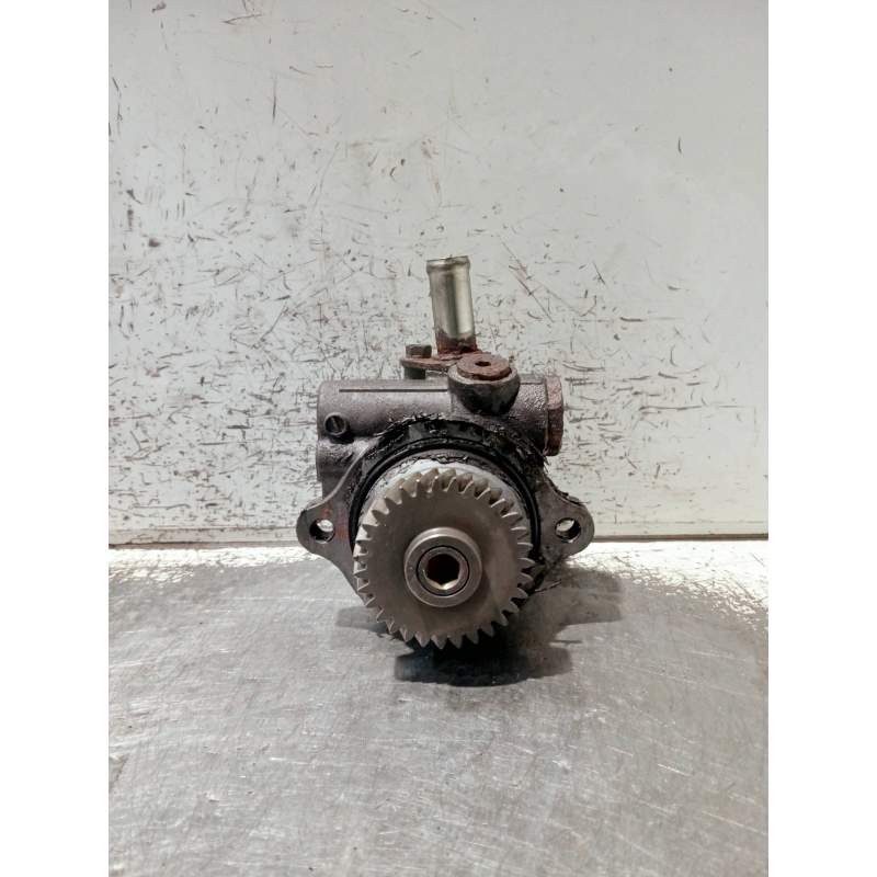 Recambio de bomba direccion para renault master ii phase 2 caja cerrada referencia OEM IAM   