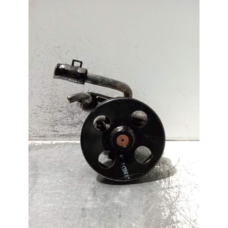 Recambio de bomba direccion para kia carens 2.0 turbodiesel cat referencia OEM IAM 0K2KC32600 20CRDI 2003