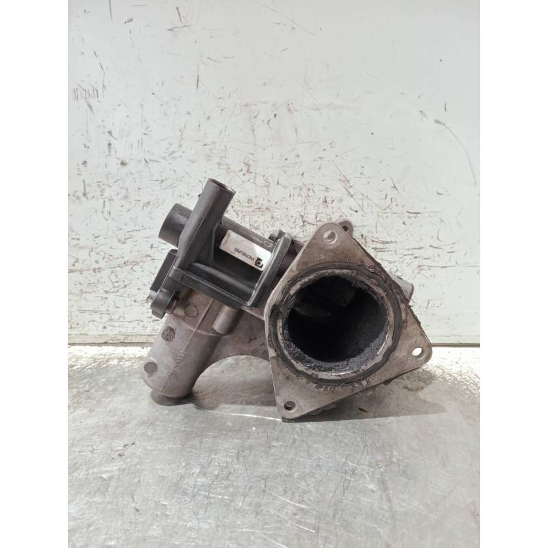 Recambio de valvula egr para volkswagen crafter combi (2e) referencia OEM IAM 700823040 6147600 