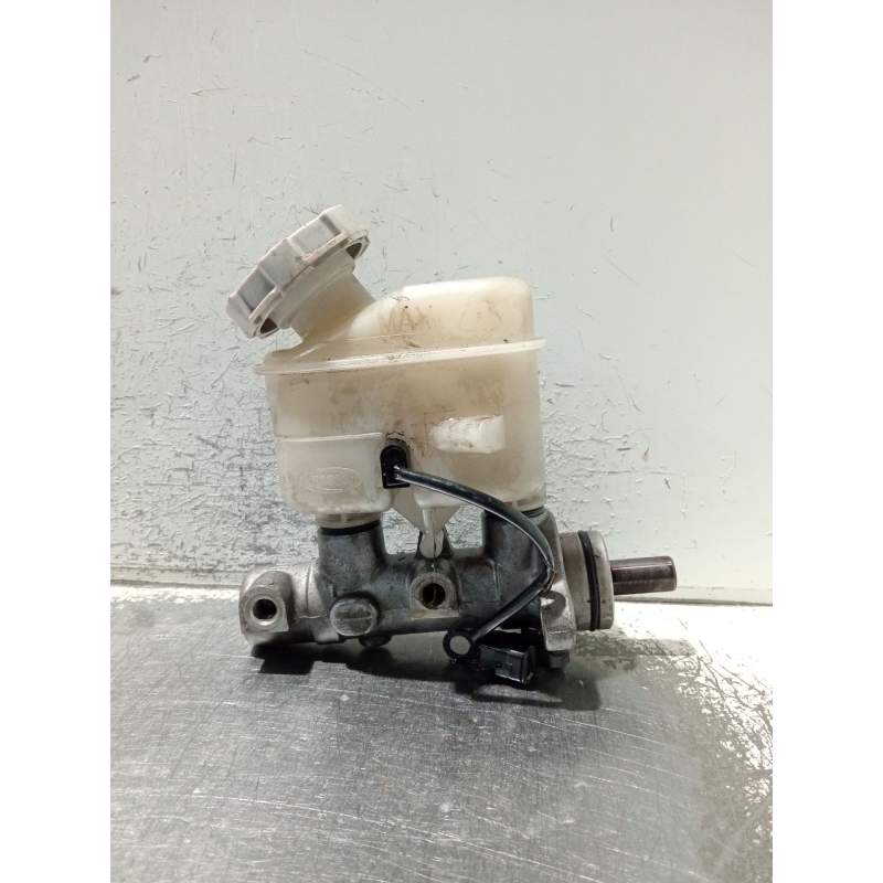Recambio de bomba freno para kia carens 2.0 turbodiesel cat referencia OEM IAM  20CRDI 2003