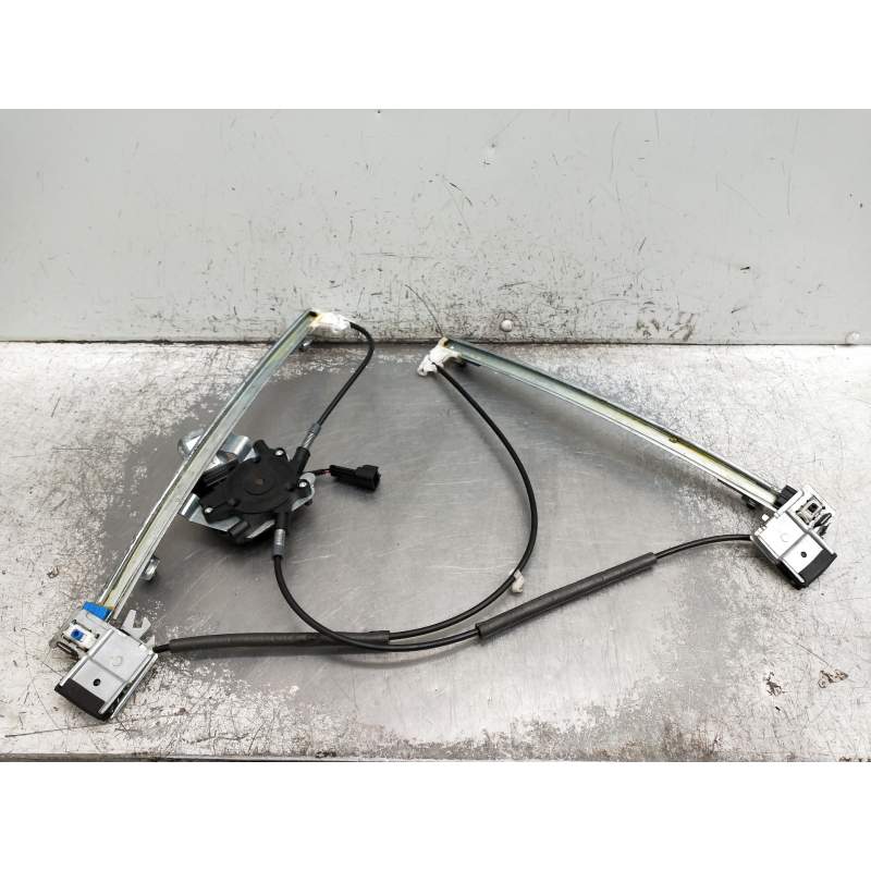 Recambio de elevalunas delantero derecho para seat ibiza (6k1) referencia OEM IAM 2133342 3P 99