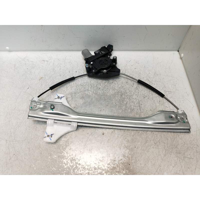 Recambio de elevalunas delantero izquierdo para mg mg zs 1.5 vti referencia OEM IAM   5P