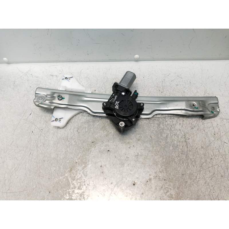 Recambio de elevalunas trasero derecho para mg mg zs 1.5 vti referencia OEM IAM 10233938 20230202 5P