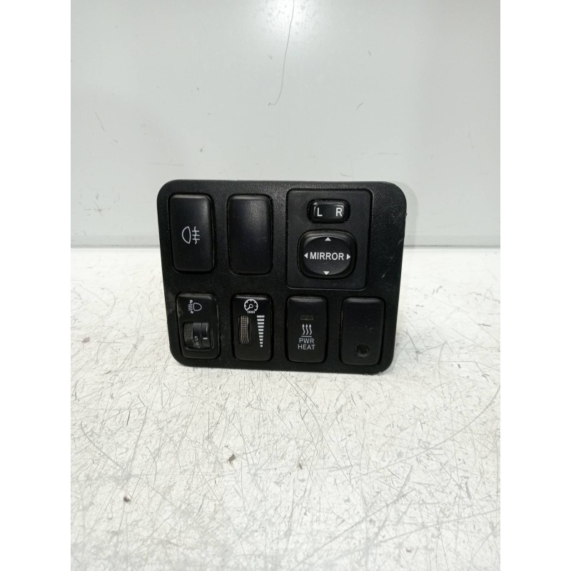 Recambio de mando multifuncion para toyota land cruiser (j12) 3.0 d-4d gx referencia OEM IAM 183574 15A333 