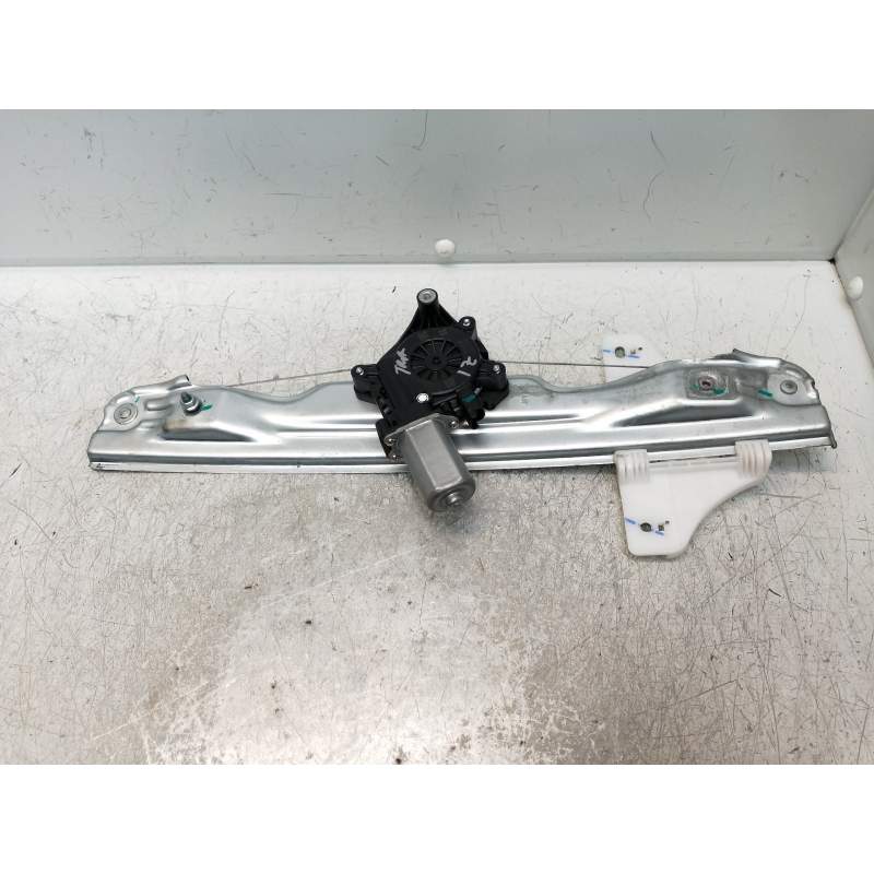 Recambio de elevalunas trasero izquierdo para mg mg zs 1.5 vti referencia OEM IAM 10233937 20230202 5P