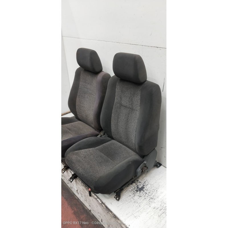 Recambio de juego asientos completo para toyota land cruiser (j12) 3.0 d-4d gx referencia OEM IAM   DELANTEROS