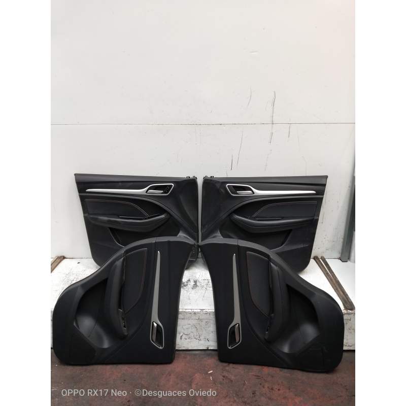 Recambio de juego tapizados / cartoneras para mg mg zs 1.5 vti referencia OEM IAM 5P  