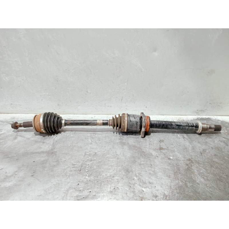 Recambio de transmision delantera derecha para toyota auris luna referencia OEM IAM EUJ104BP36A 20CRDI 2006
