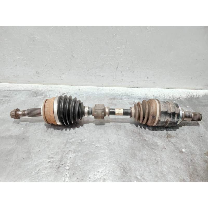 Recambio de transmision delantera izquierda para toyota auris luna referencia OEM IAM EUJ104BP37 20CRDI 2006