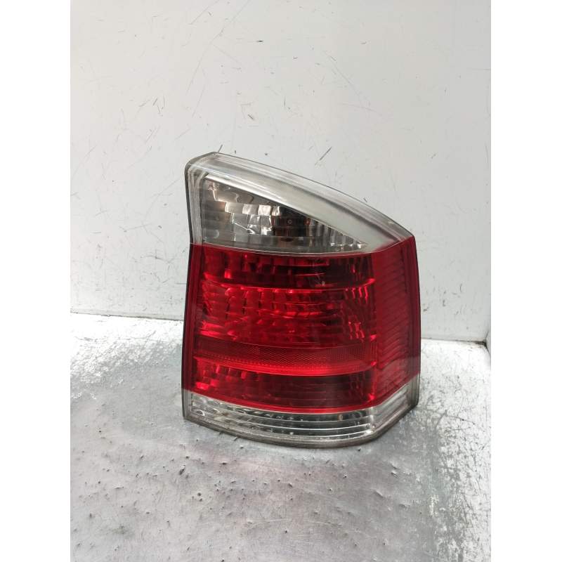 Recambio de piloto trasero derecho para opel vectra c (z02) 1.8 16v referencia OEM IAM   2003