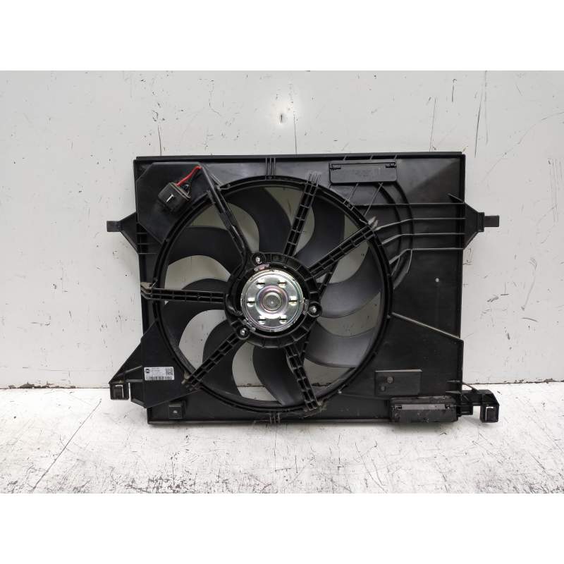 Recambio de electroventilador para mg mg zs 1.5 vti referencia OEM IAM 10251200 QFZ13930B 