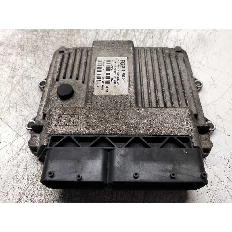 Recambio de centralita motor uce para fiat doblo i cargo 1.3 jtd sx furgón referencia OEM IAM 51796244 MJD6F3D4 7160008603