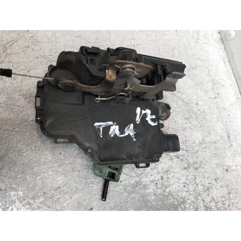 Recambio de motor cierre centralizado trasero izquierdo para skoda octavia combi (1u5) referencia OEM IAM   5P RANCHERA