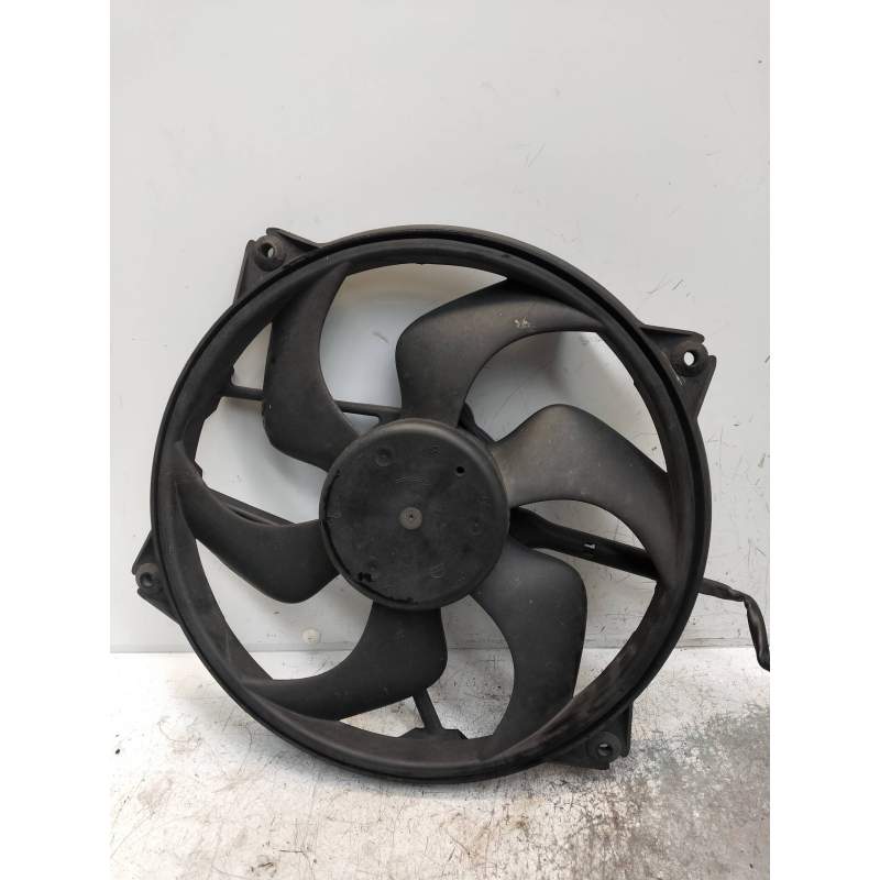 Recambio de electroventilador para citroën c4 coupe referencia OEM IAM  16HDI 2004