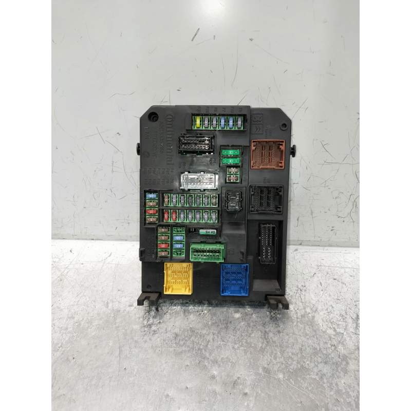 Recambio de caja reles / fusibles para citroën c4 picasso referencia OEM IAM S180204004B 980668798001 