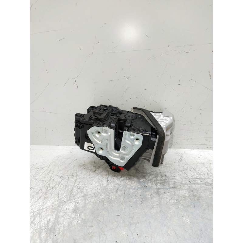 Recambio de motor cierre centralizado trasero izquierdo para hyundai kona n os referencia OEM IAM 159820S040 81420J9000 5P
