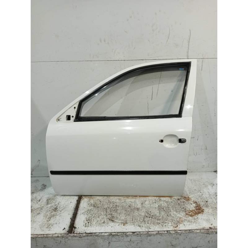 Recambio de puerta delantera izquierda para skoda octavia berlina (1u2) ambiente referencia OEM IAM  5P 2000