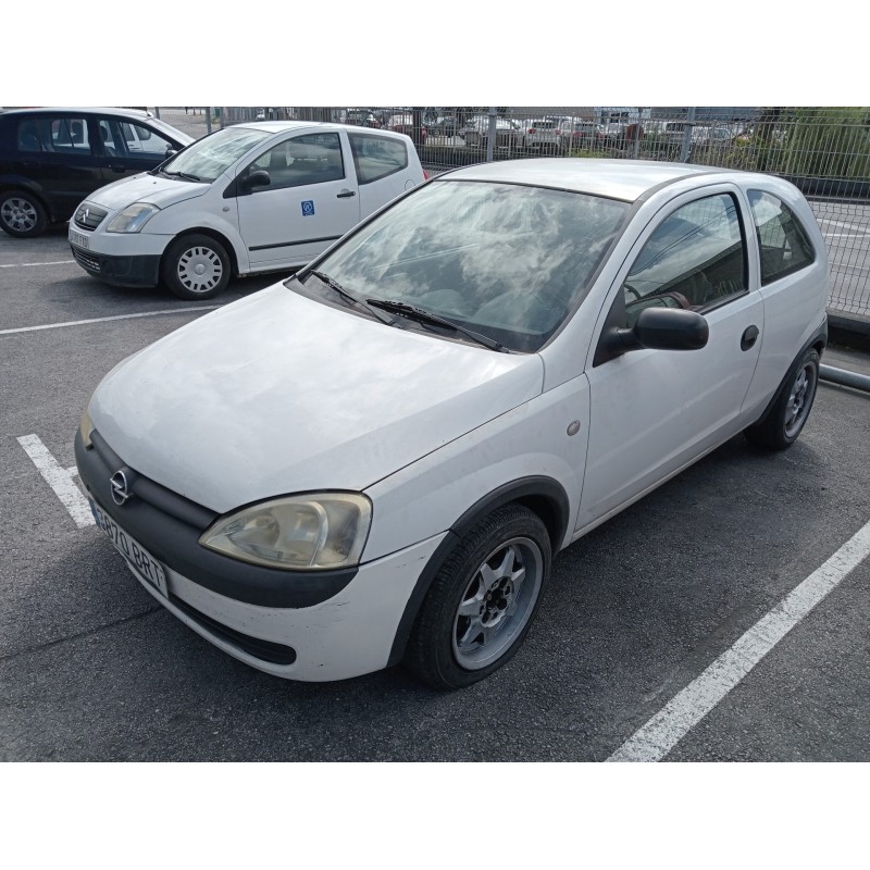 opel corsa c del año 2002