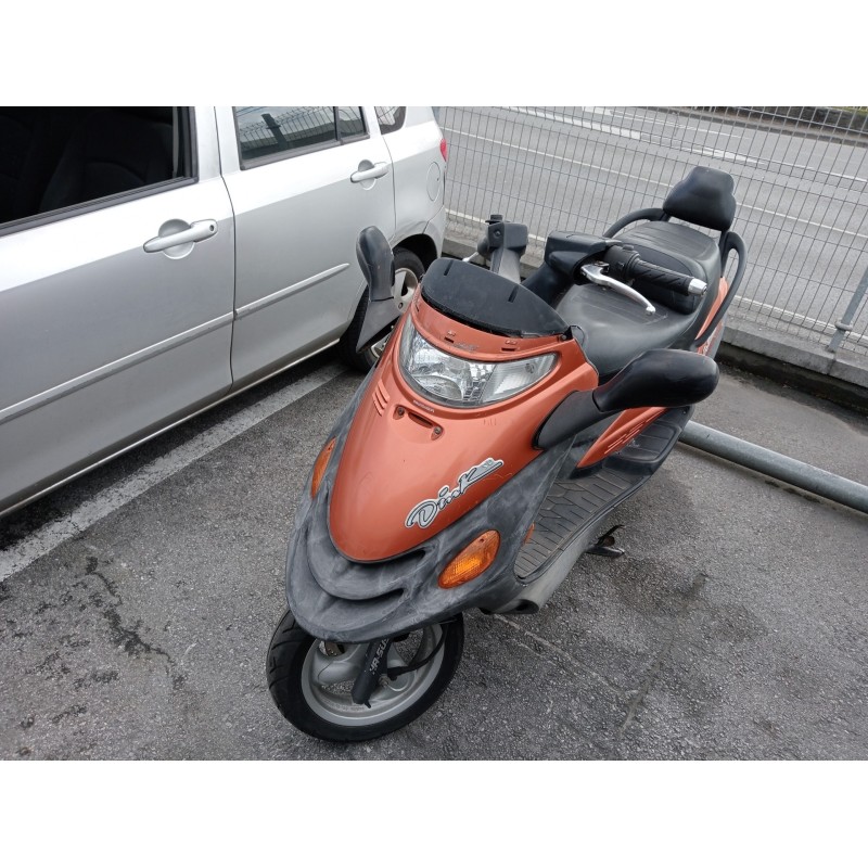 kymco dink del año 2001