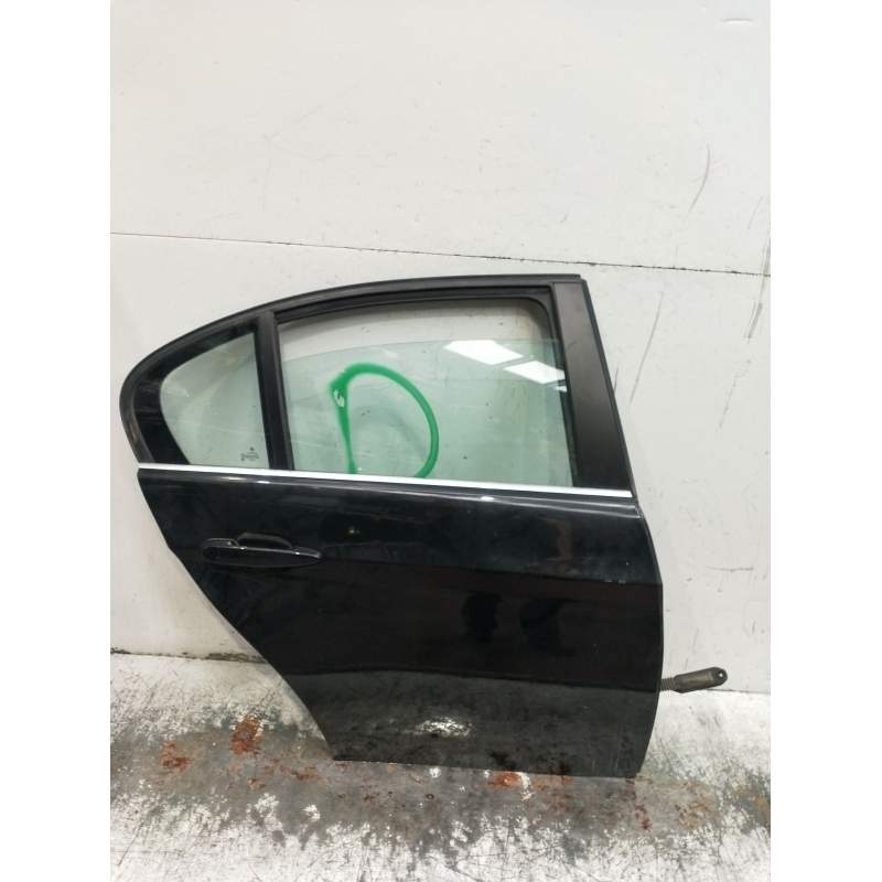 Recambio de puerta trasera derecha para bmw serie 3 berlina (e90) referencia OEM IAM  4P 2005