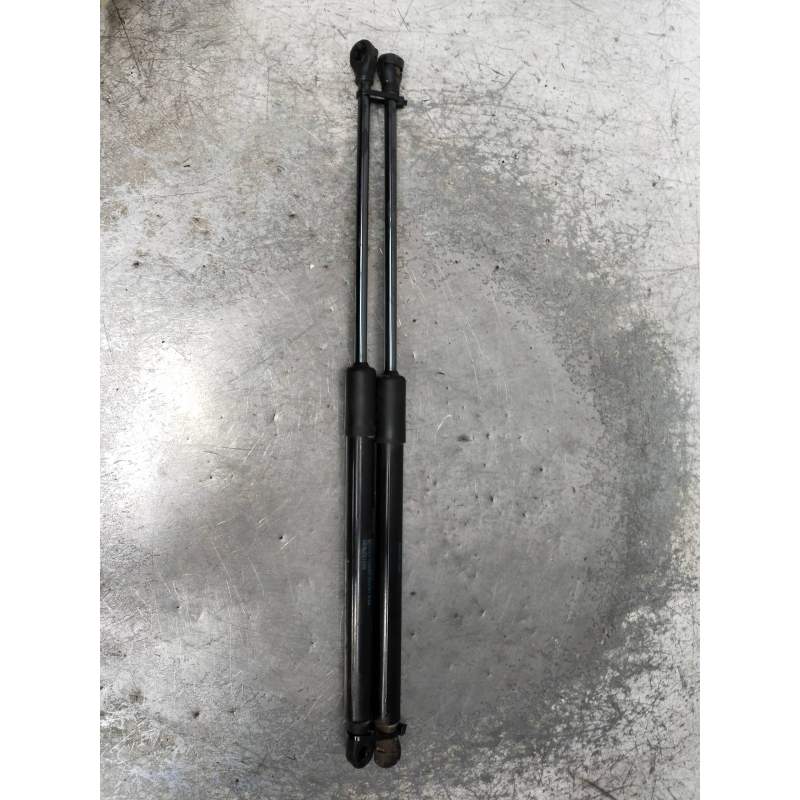 Recambio de amortiguadores capo para opel mokka gs line referencia OEM IAM 2720230200N 9834871580 