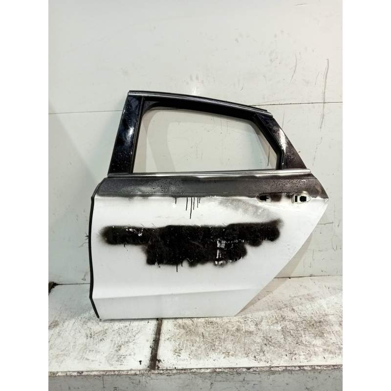 Recambio de puerta trasera izquierda para ford mondeo lim. trend referencia OEM IAM  15 5P