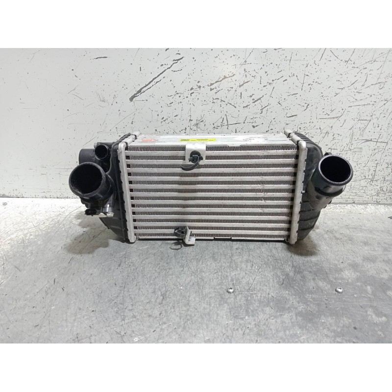 Recambio de intercooler para hyundai i20 klass referencia OEM IAM 2827007350  