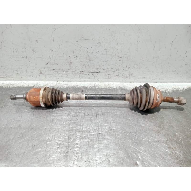 Recambio de transmision delantera izquierda para citroën c4 cactus referencia OEM IAM 9677476580  