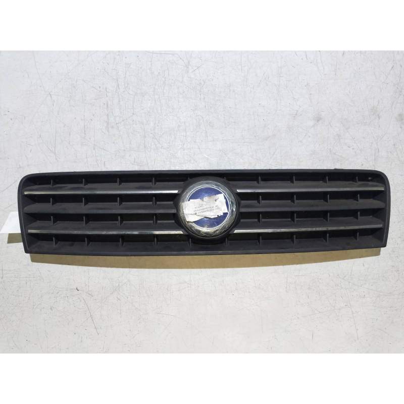 Recambio de rejilla delantera para fiat punto berlina (188) 1.2 cat referencia OEM IAM   1999