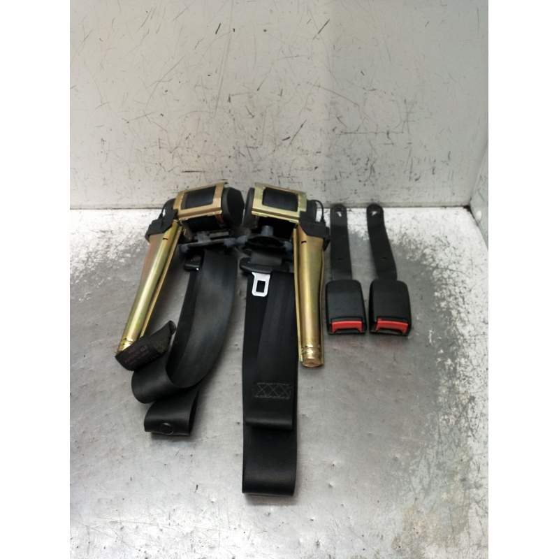 Recambio de juego cinturones delantero para seat ibiza ii (6k1) 1.4 i referencia OEM IAM  3P 1993