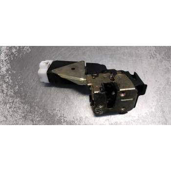 MOTOR CIERRE CENTRALIZADO DELANTERO DERECHO 5P 1999