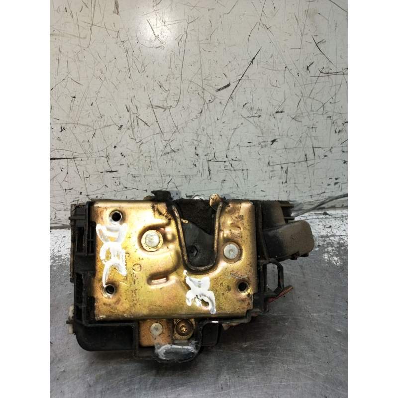 Recambio de motor cierre centralizado delantero derecho para seat ibiza ii (6k1) 1.4 i referencia OEM IAM  3P 1993
