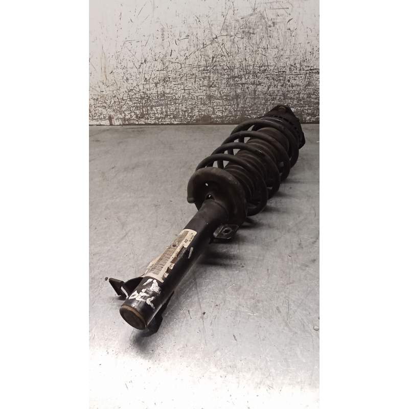 Recambio de amortiguador delantero izquierdo para ford fiesta v (jh_, jd_) 1.6 tdci referencia OEM IAM   05