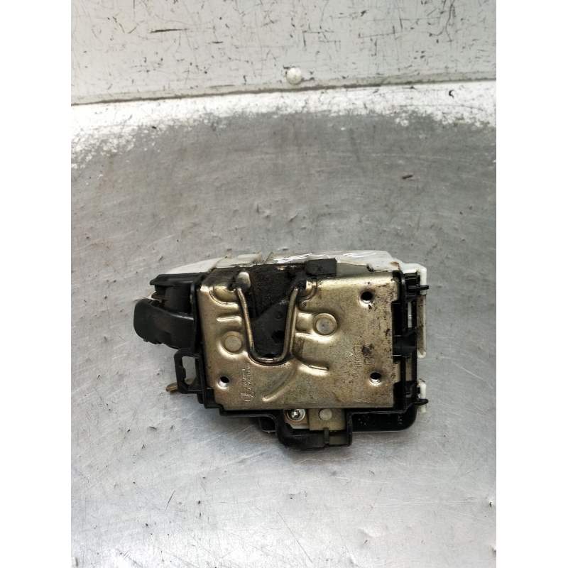 Recambio de motor cierre centralizado delantero izquierdo para seat ibiza ii (6k1) 1.4 i referencia OEM IAM  3P 1993