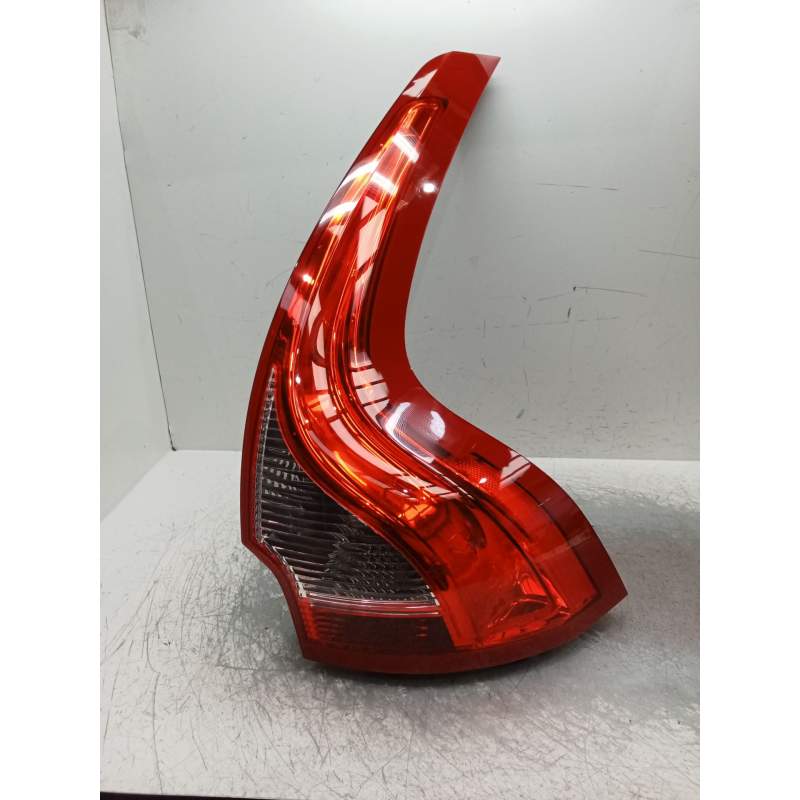 Recambio de piloto trasero derecho para volvo xc60 kinetic awd referencia OEM IAM 89075234  2008