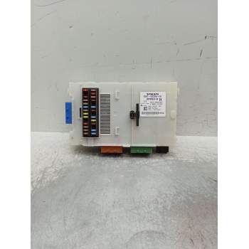 CAJA RELES / FUSIBLES 7G9T14C256FA 30765624AE 2008