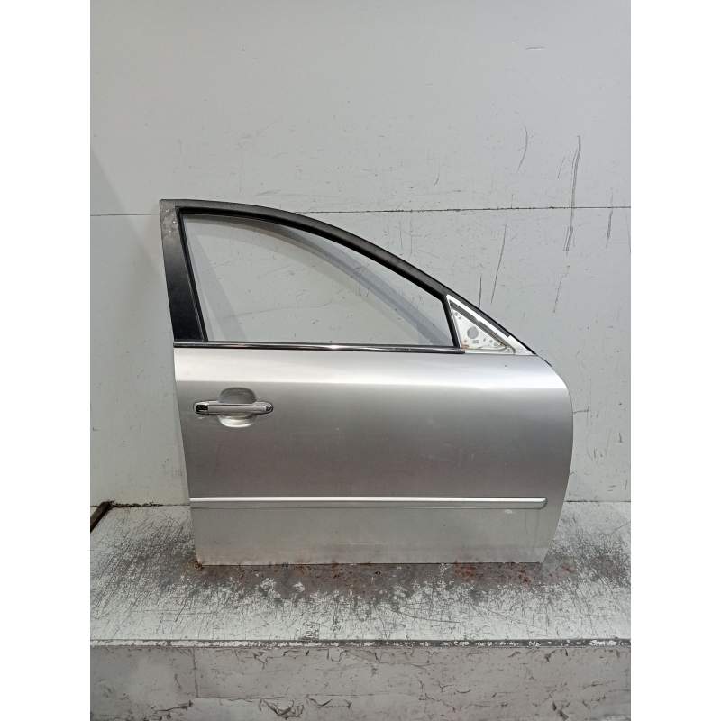 Recambio de puerta delantera derecha para hyundai sonata v (nf) 2.0 crdi referencia OEM IAM  4P 