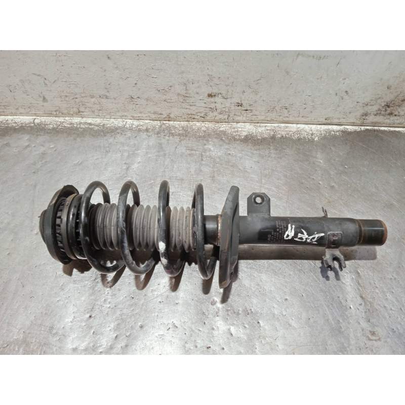 Recambio de amortiguador delantero derecho para citroën c4 cactus bluehdi 100 referencia OEM IAM 9820948580 03031000128 