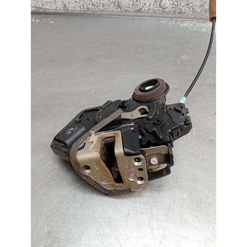 Recambio de motor cierre centralizado trasero izquierdo para toyota hilux vii pick-up (_n1_, _n2_, _n3_) 2.5 d-4d 4wd (kun25_) r