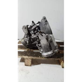 CAJA CAMBIOS F17C374 5V A2821