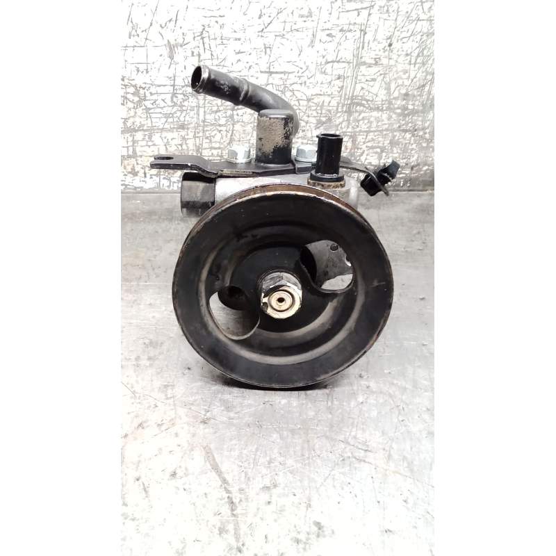 Recambio de bomba direccion para kia rio 1.4 ex1 referencia OEM IAM YST5 14G 2005